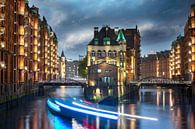 Wasserschloss Hamburg zur blauen Stunde von Tilo Grellmann Miniaturansicht
