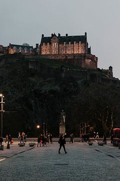 Edinburgh Castle vanaf New Town van Manon Visser