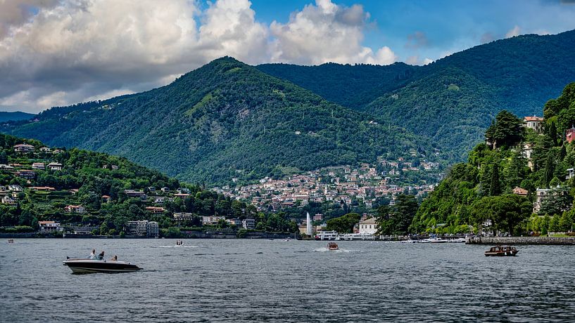 Vue du lac de Côme depuis la ville de Côme par Andreas Völkel