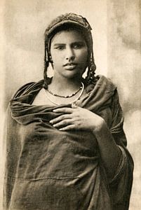 Portrait Middle East black and white 128th