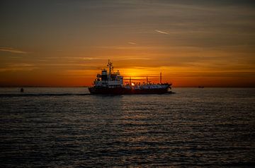 Zonsondergang Vlissingen van MSP Canvas