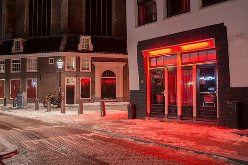 Quartier rouge d'Amsterdam pendant le couvre-feu sur Elisabeth Aardema