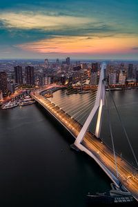 Zonsondergang in Rotterdam van Roy Poots