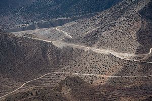 Eine ungepflasterte Straße durch die Berge des Himalaya | Nepal von Photolovers reisfotografie