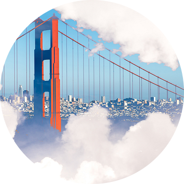 Golden Gate Bridge achter wolken van Dieter Walther