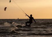 Zonsondergang Brouwersdam Nederland van Ton Tolboom thumbnail