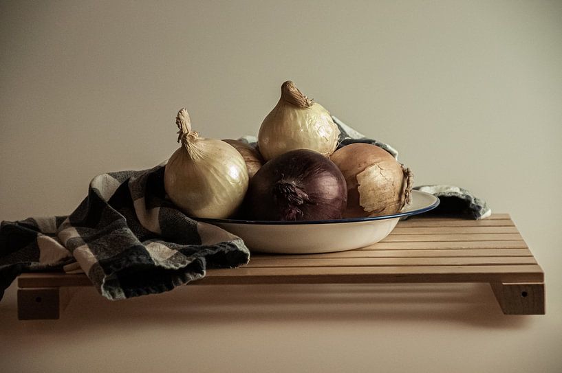 Onions by Esmee Velde