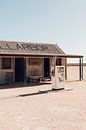 Retro petrol station along the road in Australia by Guido Boogert thumbnail