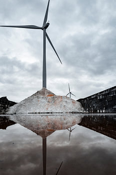 Sand und Wind. Gespiegelt