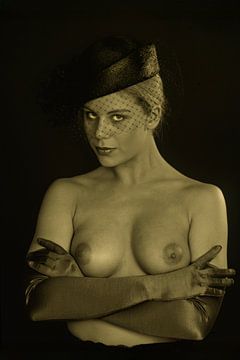 Girl mit Hut und Handschuhen von Matthias Stolt