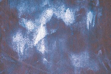 Metalen oppervlak verroest in blauw van Dieter Walther