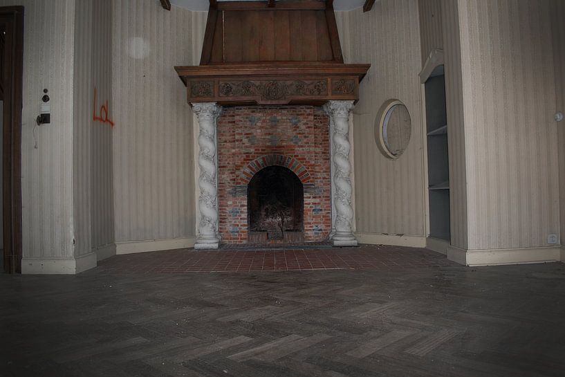 MAISON DU CERF URBEX von Ivanovic Arndts