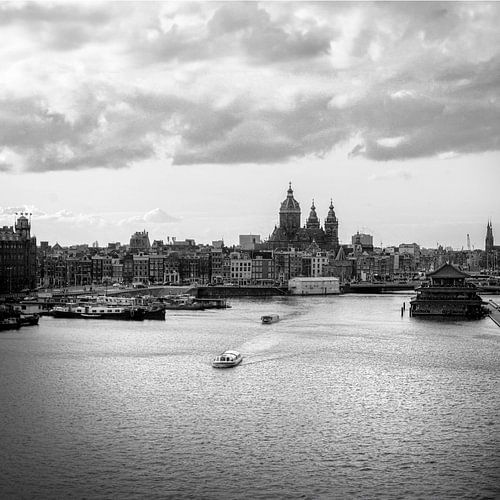 Amsterdam, een weerspiegeling van de eeuwigheid