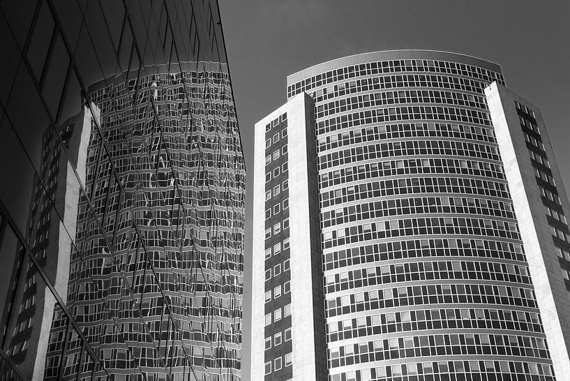 Crystal tower by Hans Heemsbergen