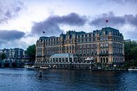 Amstelhotel in zwaar weer (Amsterdam)