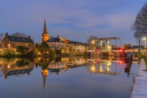 Koudekerk aan den Rijn - Kirche und Brücke über den Alten Rhein