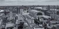 Uitzicht op de Markthal in Rotterdam vanaf de WTC toren van Tux Photography thumbnail