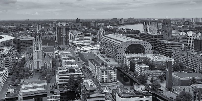 Uitzicht op de Markthal in Rotterdam vanaf de WTC toren van Tux Photography