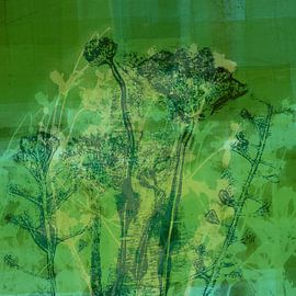 Art botanique abstrait. Fleurs dans des couleurs vertes. sur Dina Dankers