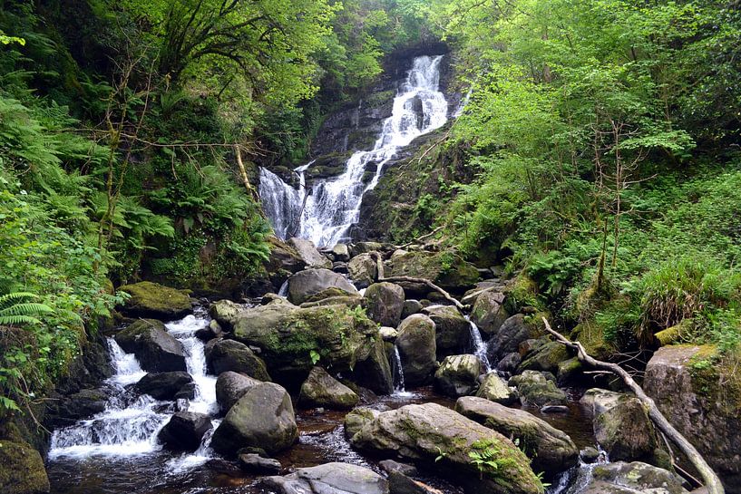 Torc waterfall by Peter Schmidt
