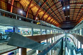 Multi Storey Railway Platform by Rene Siebring