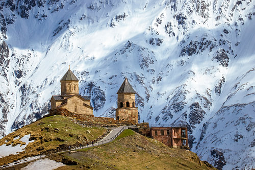 Gergeti-Dreifaltigkeitskirche, Georgien – Ikone des Kaukasus
