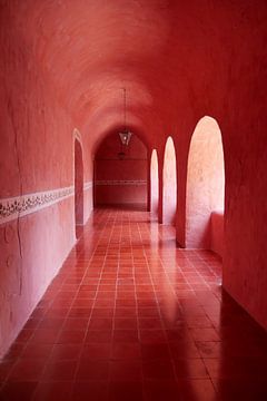 Red corridor by Manon Leisink