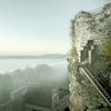 Ruines avec vue dans les Vosges sur Jos van den Berg