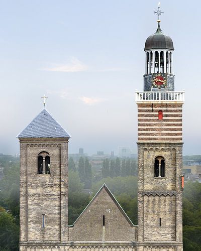 De dubbele torens van de Nicolaïkerk in Utrecht