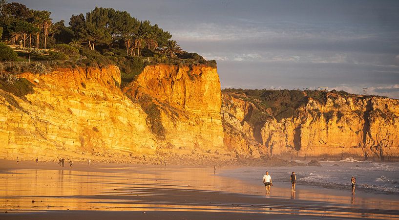 Beautiful sunset light in Praia da Moz (Lagos Portugal) by Klif Wiepkema