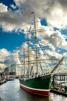 Sailing ship Rickmer Rickmers in Hamburg