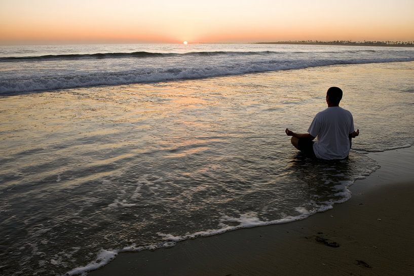 spiritual image meditation by the sea by Egon Zitter