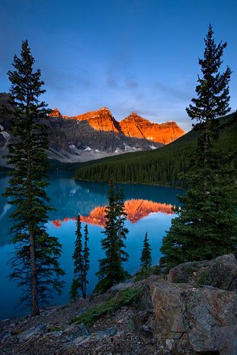 Zonsopkomst Moraine Lake, Canada