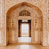 Prachtig marmer in Agra fort in India van Yvette Baur