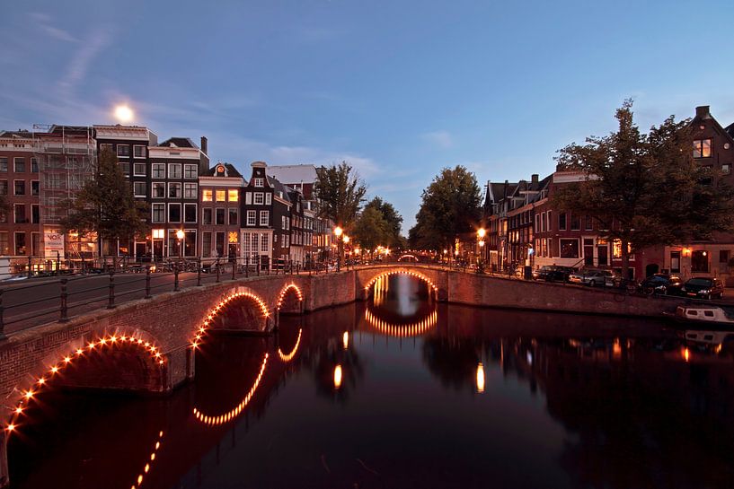 Amsterdam at night on the Keizersgracht by Eye on You
