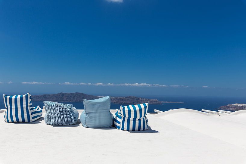 Relax - Santorini by Dennis Eckert