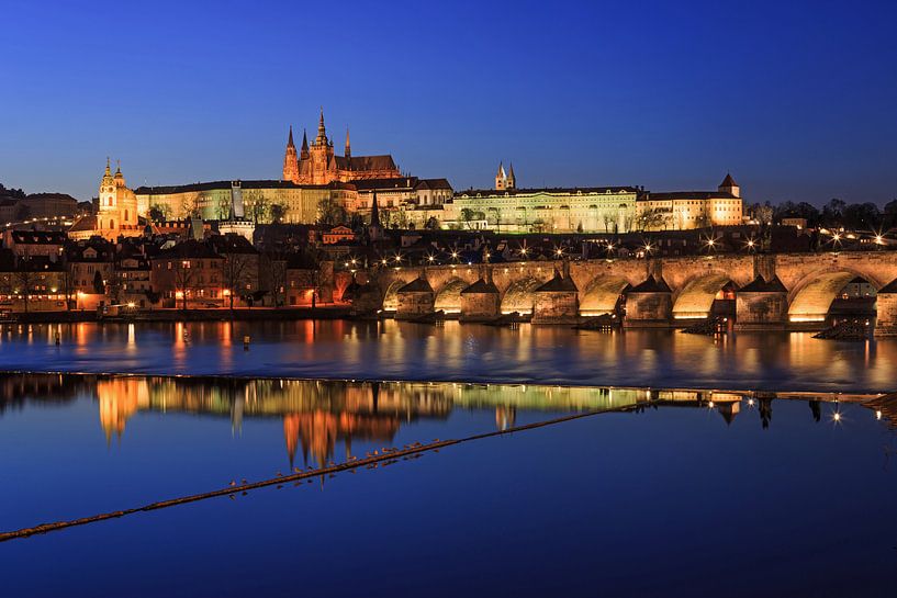 Prag - Moldau, Karlsbrücke, Altstadt und Burg von Frank Herrmann