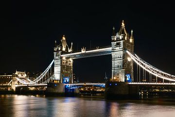 Tower Bridge Londen van Luis Emilio Villegas Amador