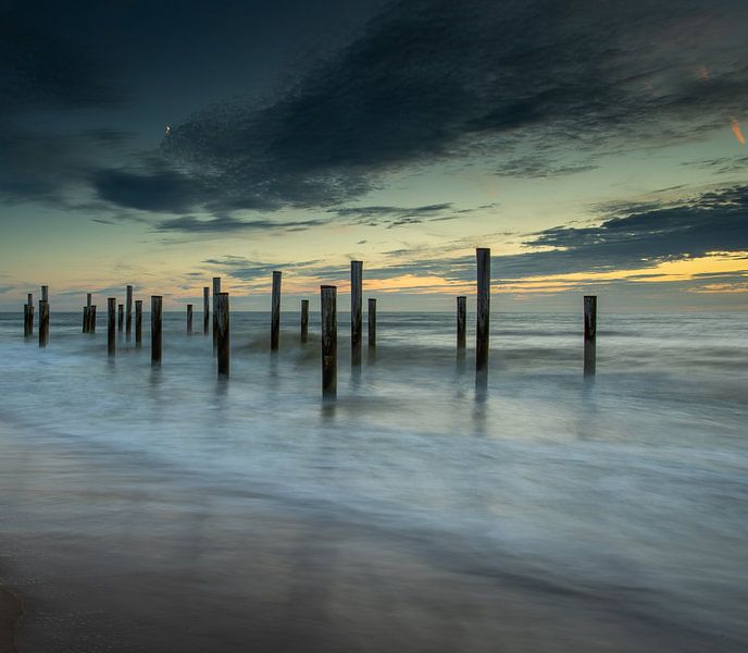 blue hour at palm village by peterheinspictures