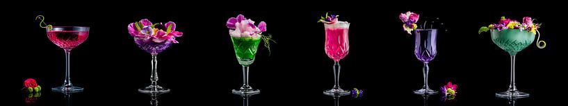 Bunte Cocktails in einer Reihe, bunte Getränke in einer Reihe von Corrine Ponsen