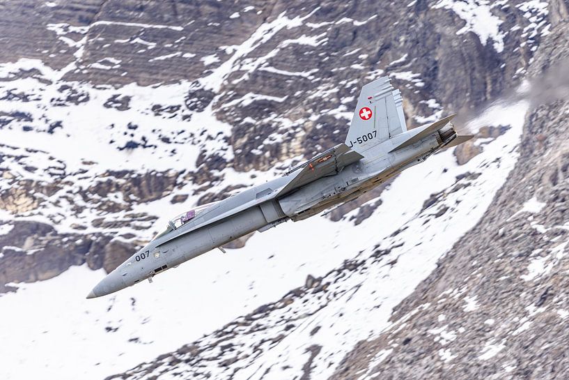 Boeing F/A-18 Hornet Solo Display Forces aériennes suisses. par Jaap van den Berg