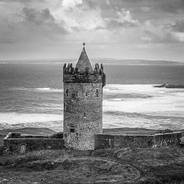 Doonagore Castle in Black and White