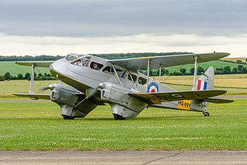 RAF De Havilland DH-89A Dragon Rapide. von Jaap van den Berg