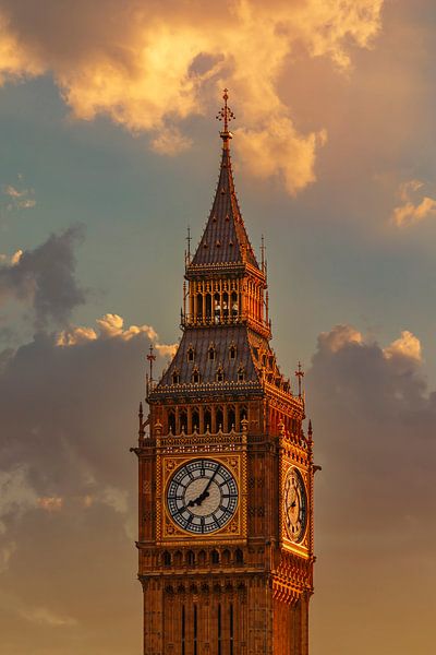 Big Ben at sunset by Markus Lange