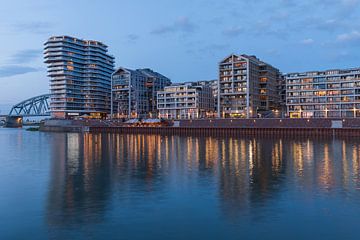 Nijmegen, Waalhaven by Adri Klaassen