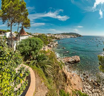 Mirador de Calella, zicht op een kustdorp, Calella de Palafrugell