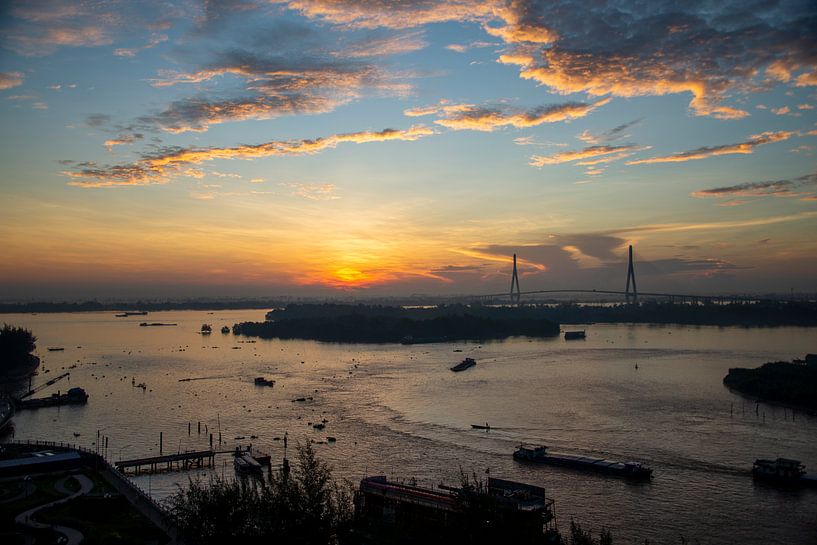 Mekong delta Vietnam by Bram de Muijnck