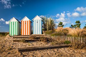 Bunte Strandhütten in Roscoff, Bretagne