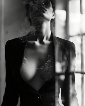 Stijlvol boudoir portret in zwart-wit van Carla Van Iersel