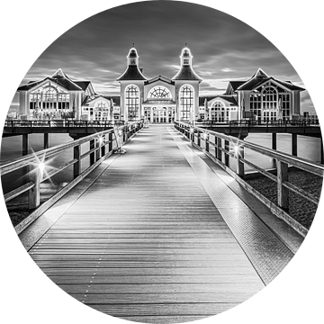 Sellin Pier in zwart-wit van Henk Meijer Photography